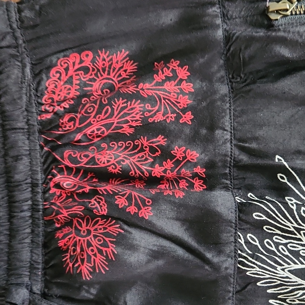 Desigual Bubble Skirt, Ladies 38, NWOT, Drawstring Elastic waist goregous print - Picture 3 of 10